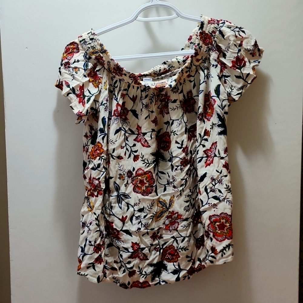 Off shoulder blouse